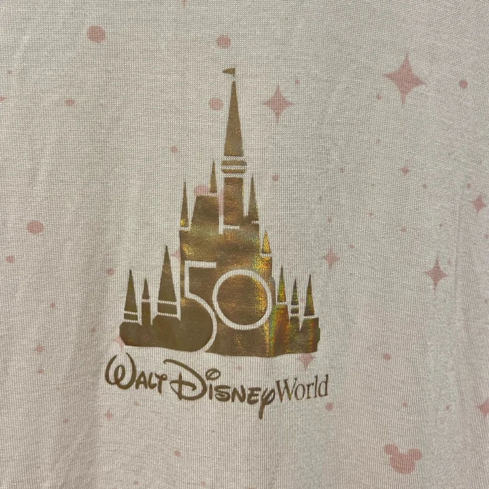 Walt Disney World 50th Anniversary Pink Allover Gold Castle Print Tee Medium - Picture 3 of 4